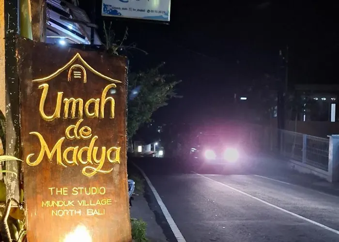 Umah De Madya & Rooftop De Madya